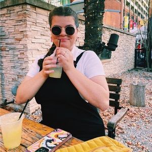 Meet your Posher, Lulu